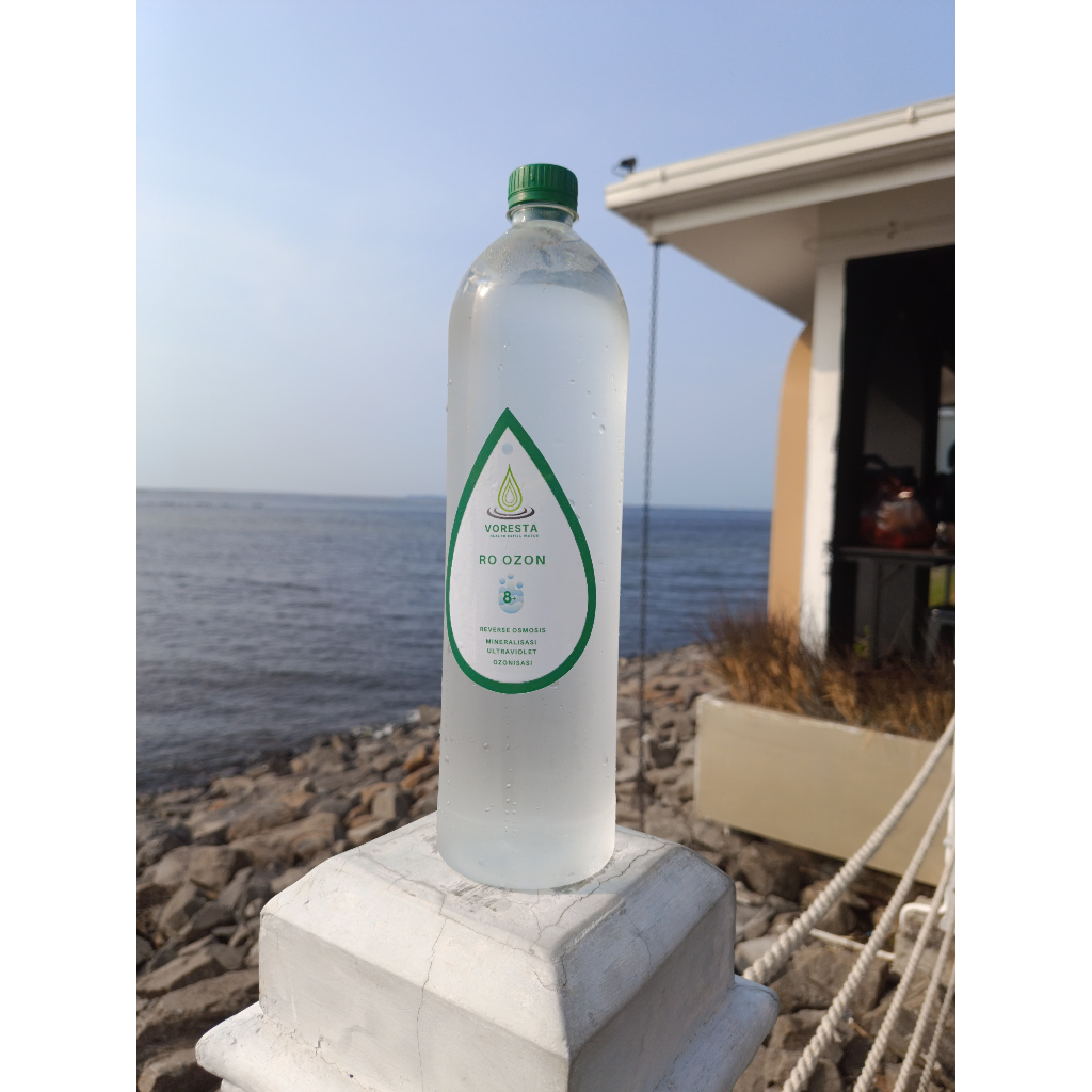 

Voresta Water 1500 ml RO Ozon Reverse Osmosis per Box isi 12 pcs