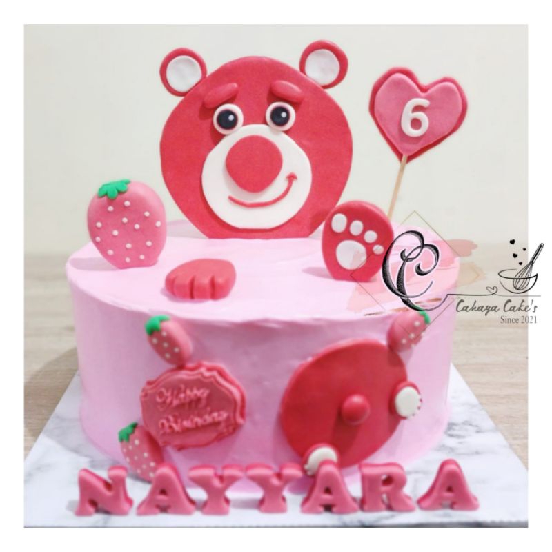 

Lotso Cake / Kue Ulang Tahun Lotso / Kue Ultah Lotso / Kue Ultah Beruang