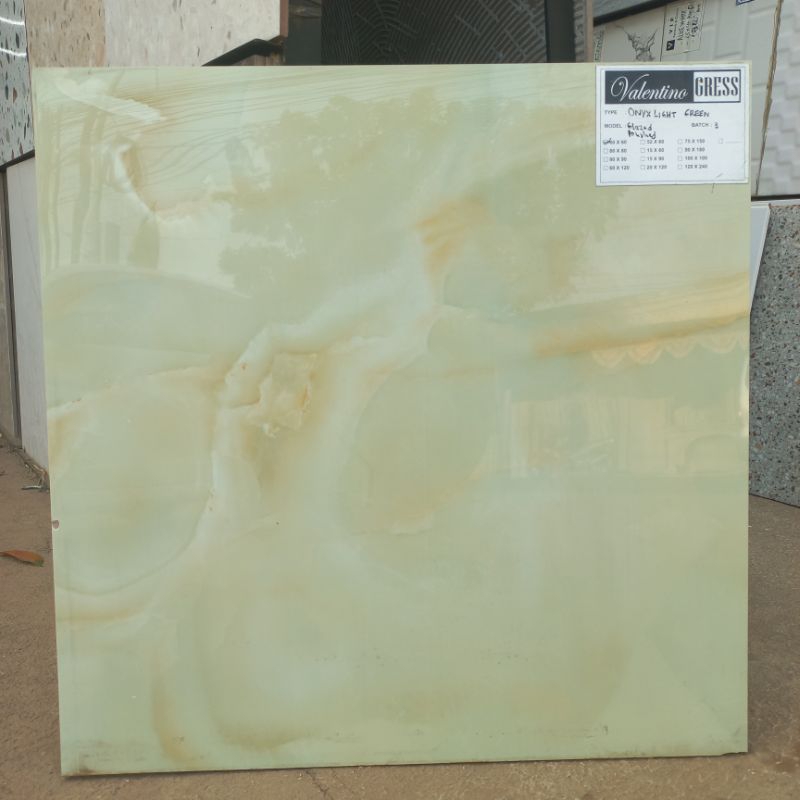GRANIT VALENTINO GRESS ONYX LIGHT GREEN 60X60 KW1