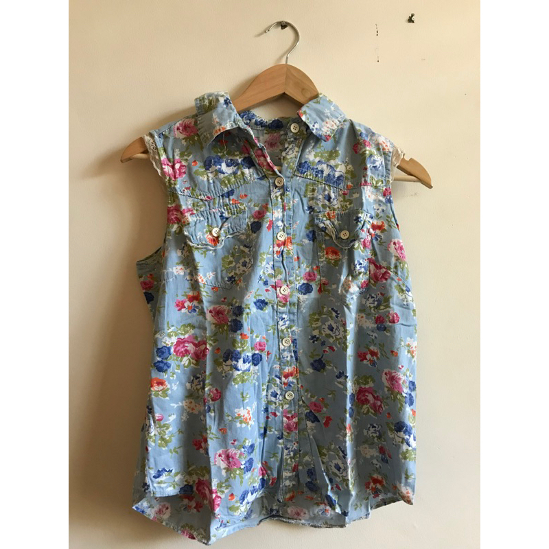 [PRELOVED] Atasan bunga-bunga