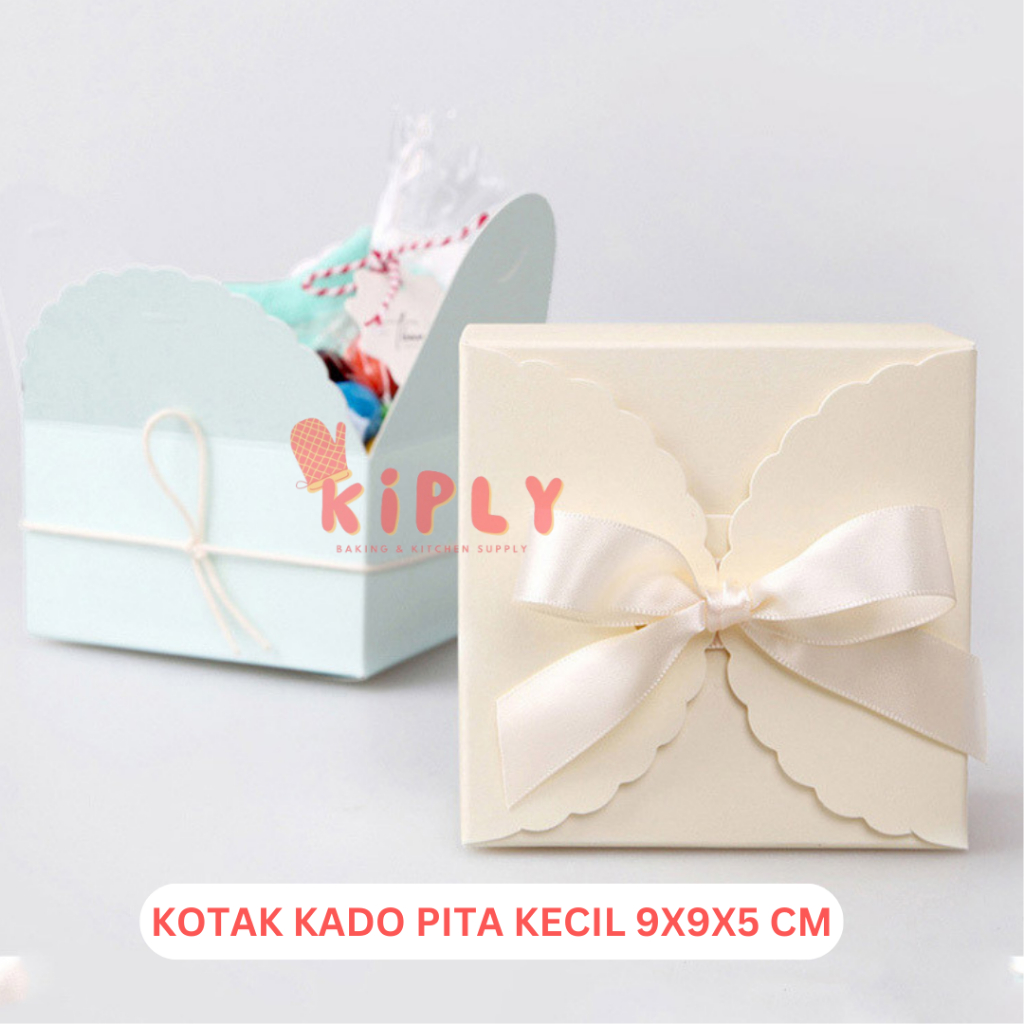 

(9x9x5cm) Kotak Kado Pita kecil/ Kotak Hampers Hadiah/Kado Ulang Tahun