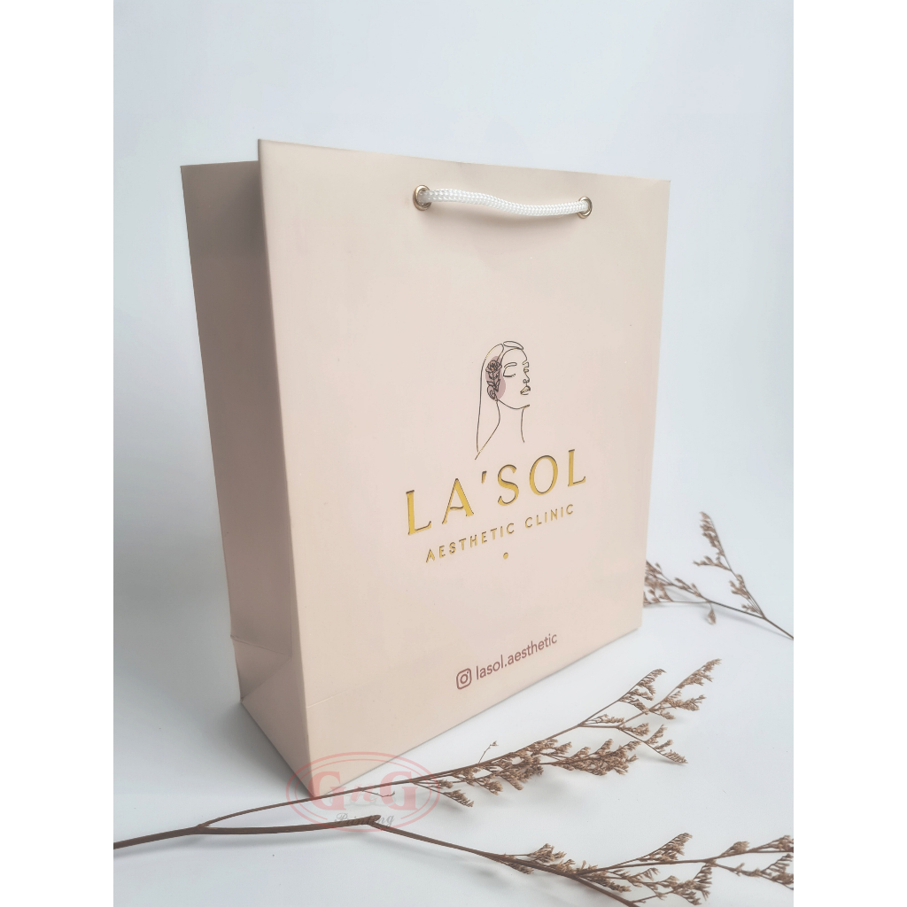 

Paper Bag Premium Doff Custom Print 2 Design/ Poly Emboss / Uk. Sedang 3