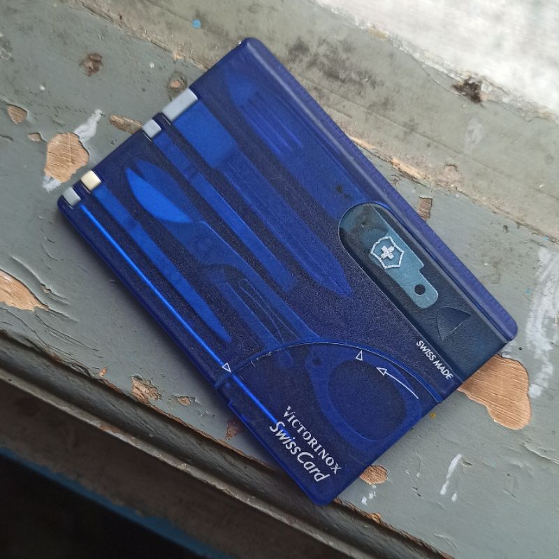 VICTORINOX SWISSCARD CLASSIC - ORIGINAL BLUE