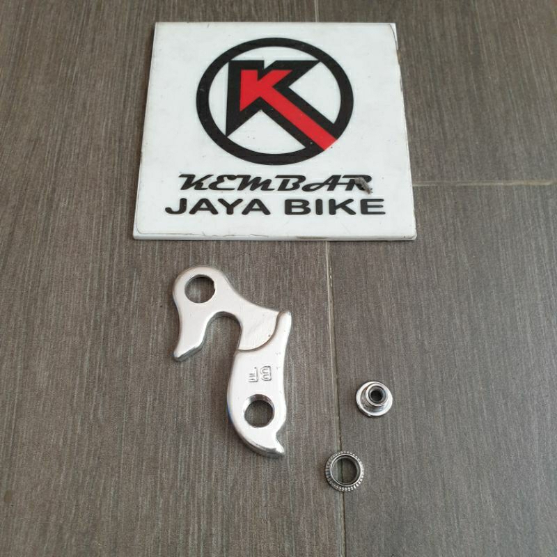 Anting RD / RD Hanger TY03