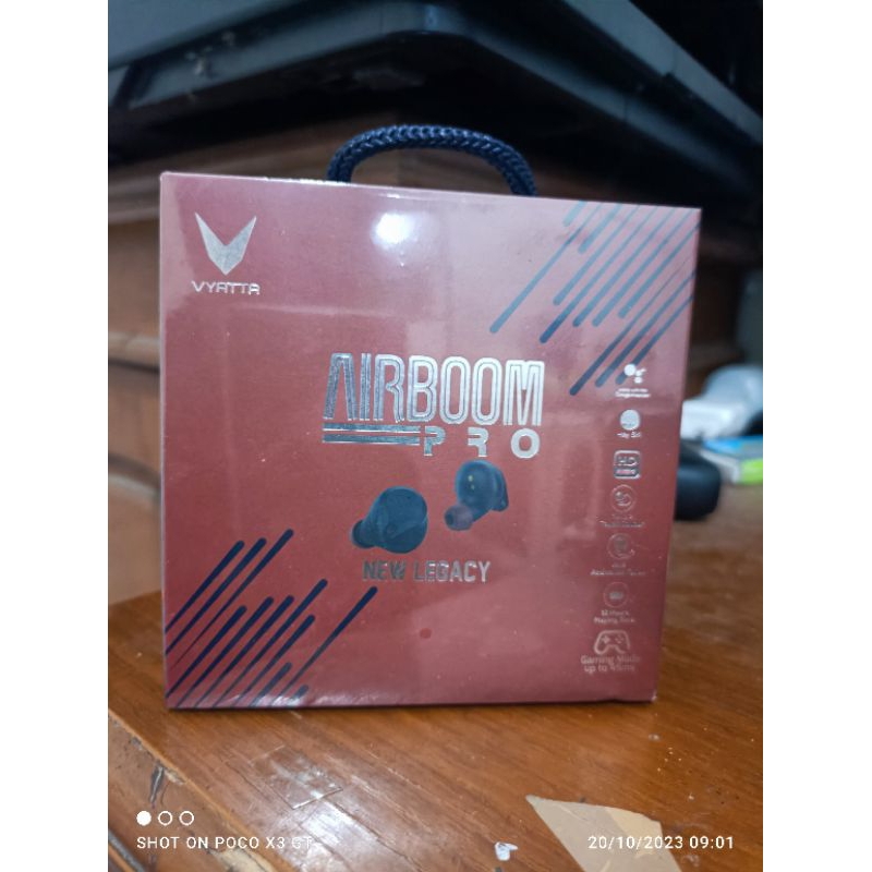 Vyatta Air boom Pro New Legacy  TWS