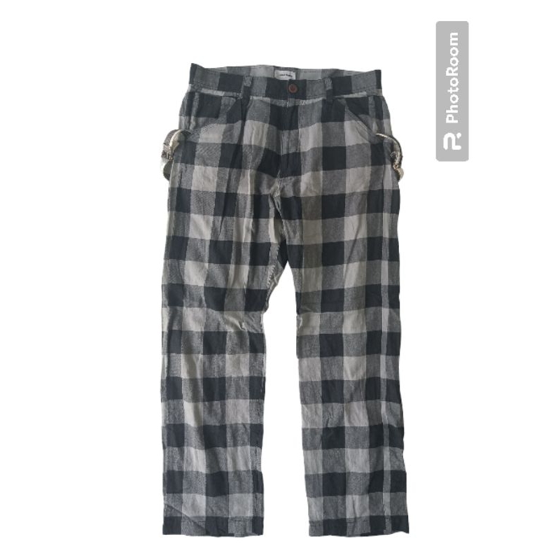 CELANA UNDERCOVER BG