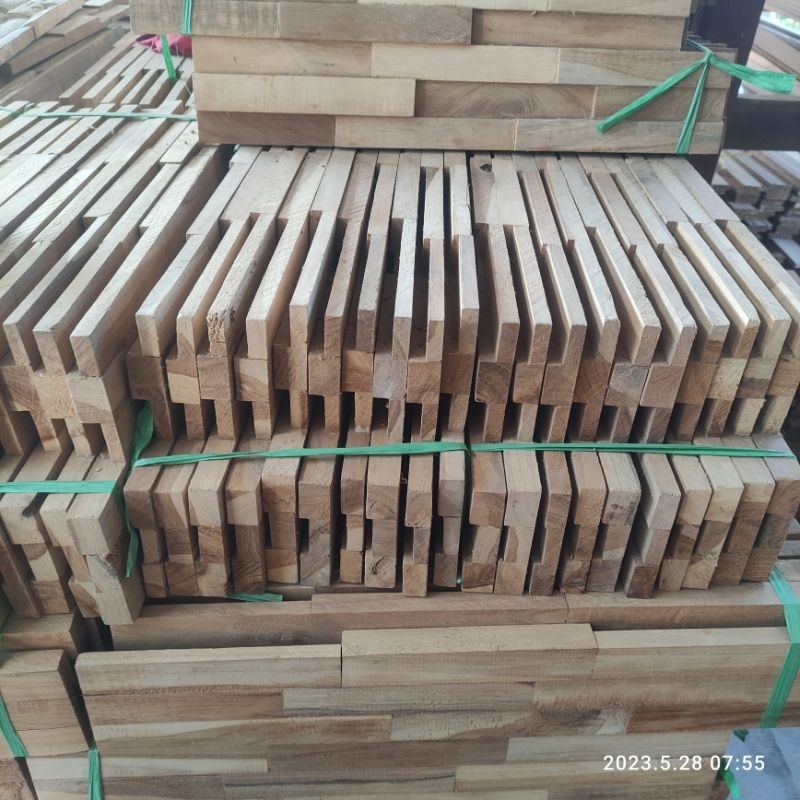 WOOD PANEL WALL PANEL DINDING KAYU JATI HALUS