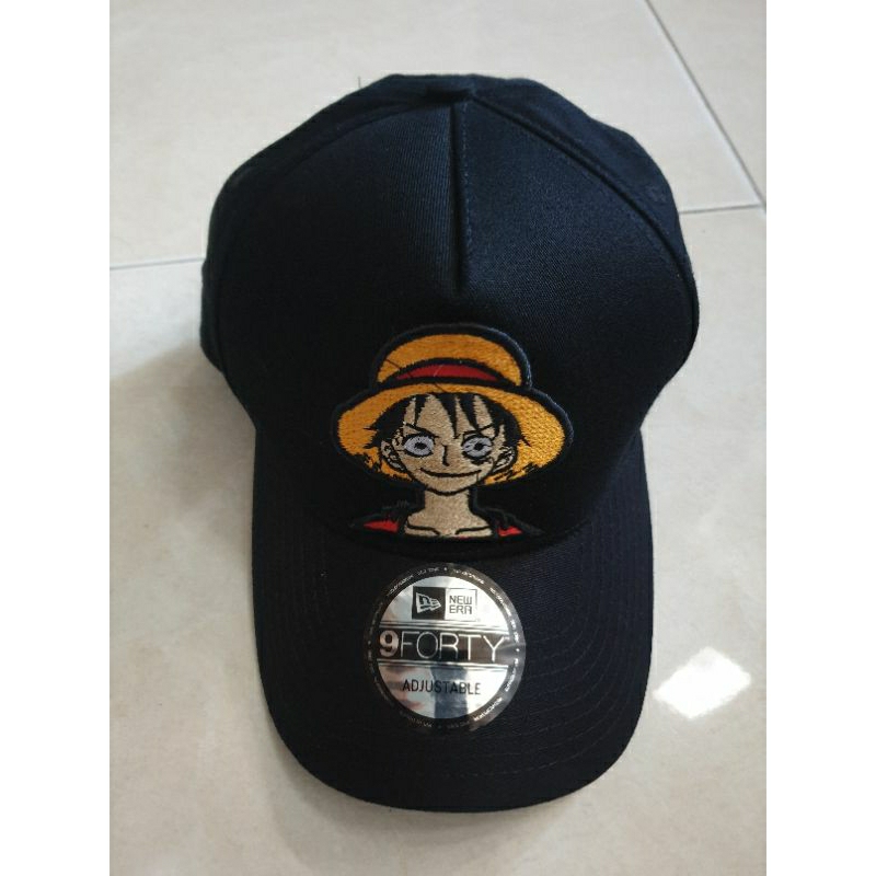 Topi New Era one piece