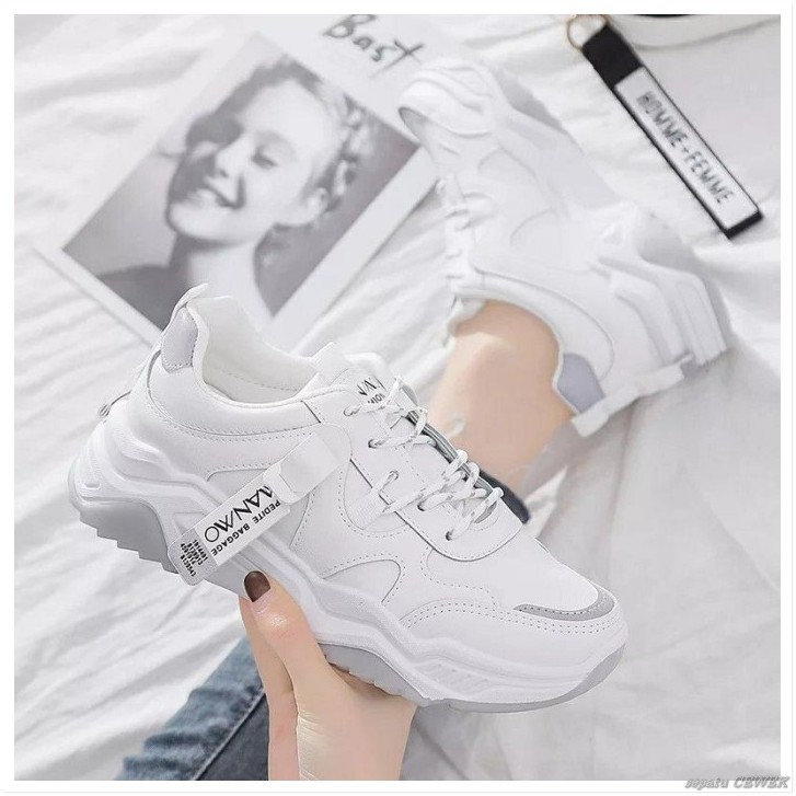 SEPATU KETS CEWEK SEPATU SNEAKERS WANITA KEKINIAN WANWOS Fashion Korea Sepatu Sport Lace Up