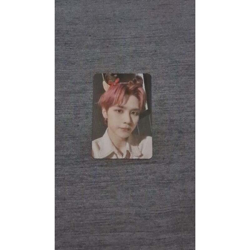 WAYV KUN PINK CHRISTMAST PC
