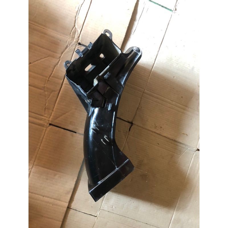 spakbor wadah aki F1zr bekas copotan