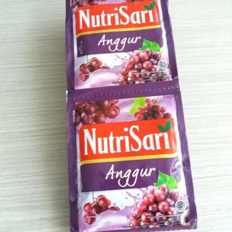 

NutriSari Minuman Serbuk Rasa Anggur 1 Renceng isi 10 sachet