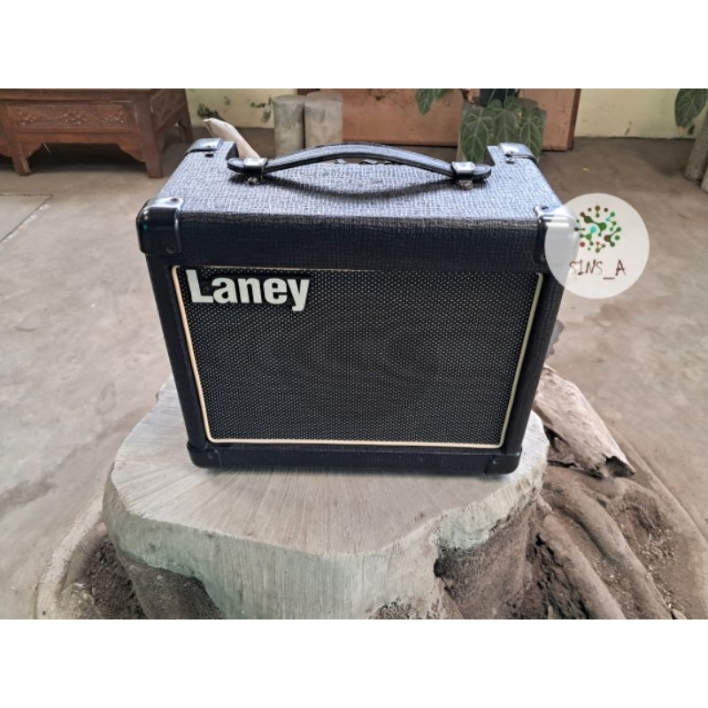 Ampli Gitar LANEY LG 12