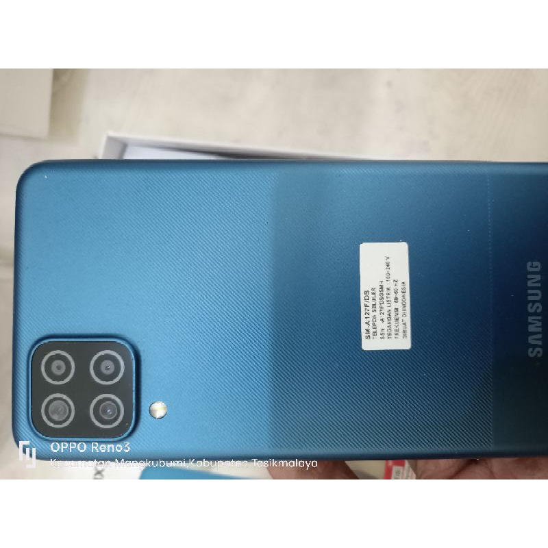 samsung a12 4/128 hp second terasa baru mulus ga ada minus