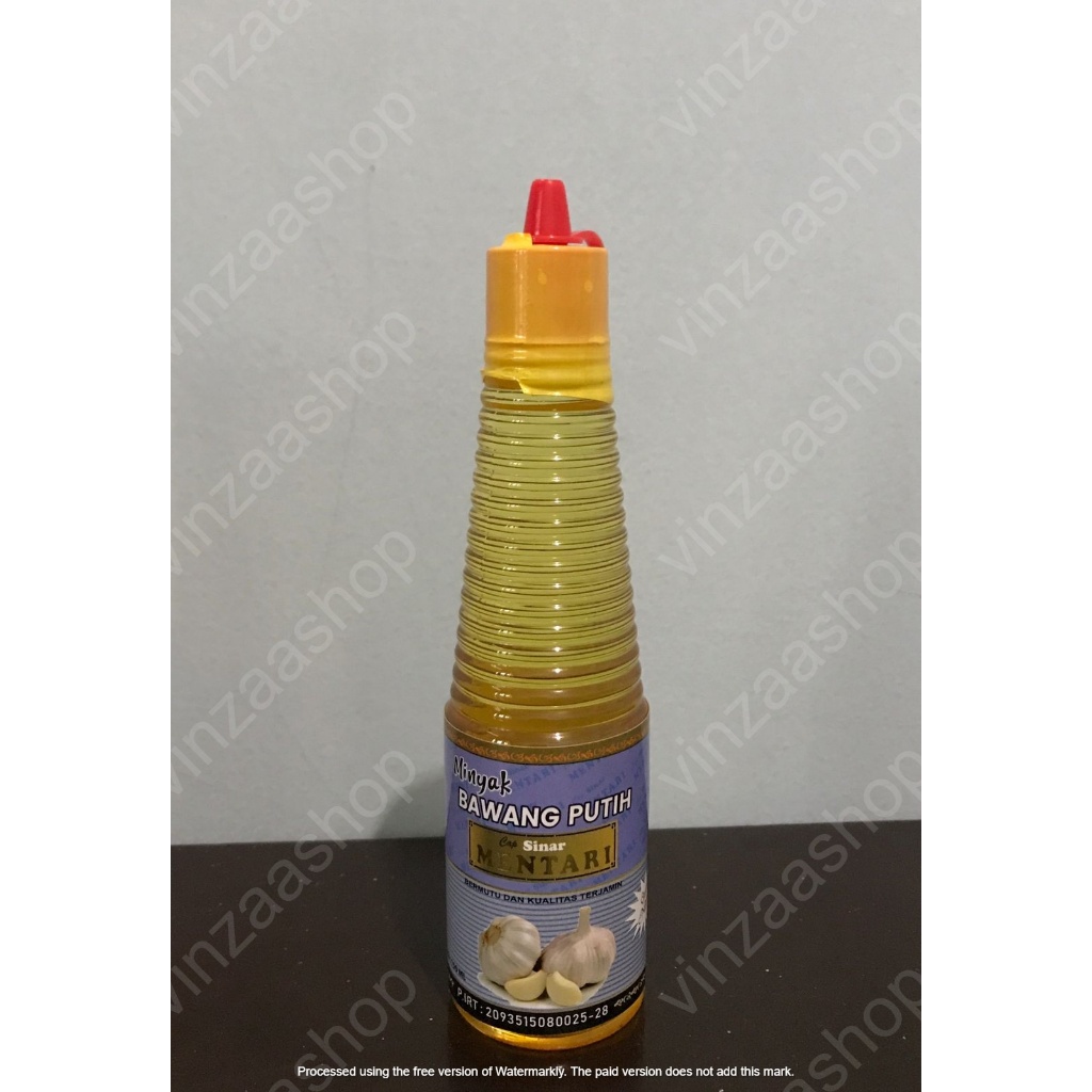

Minyak Bawang Putih Cap Sinar Mentari HALAL 150mL