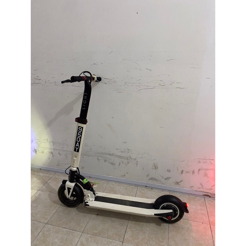 LIKE NEW INOKIM LIGHT
