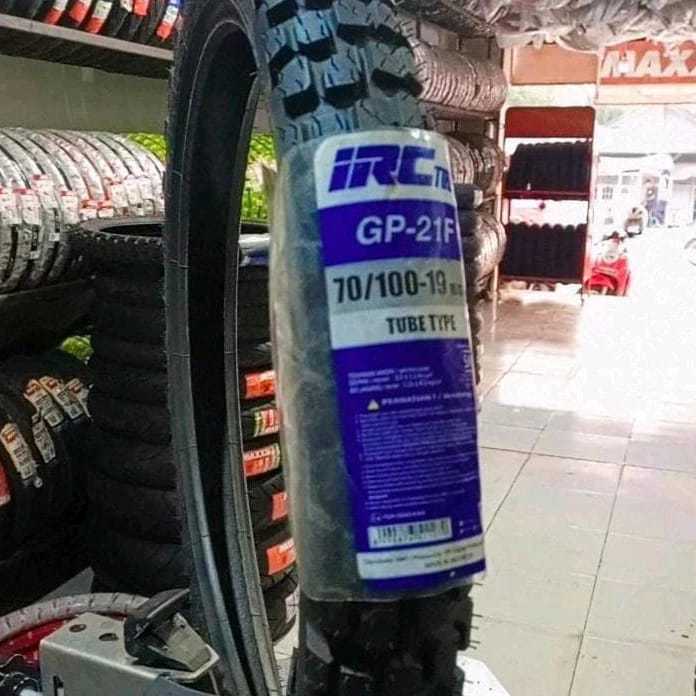 Ban luar IRC CROSS ukuran  70/100 ring 19 BUAT MOTOR KLX COCOK UNTUK PENGUNUNGAN DAN JALAN JELEK, AW