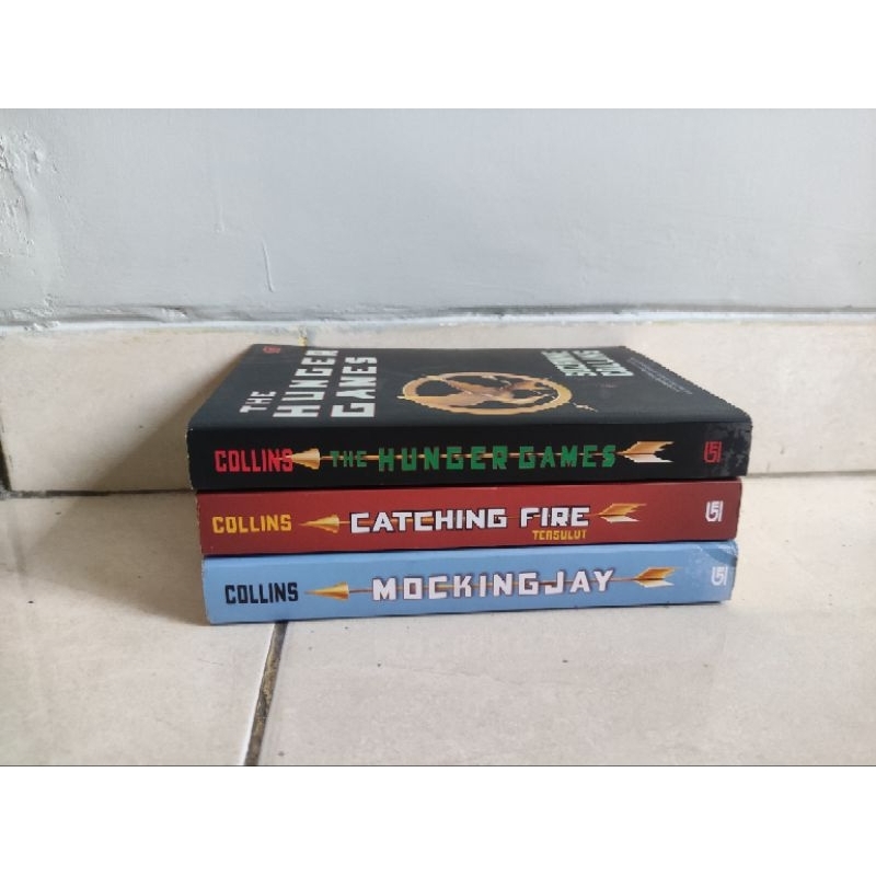 Novel Hunger Games set - preloved - original - bahasa indo