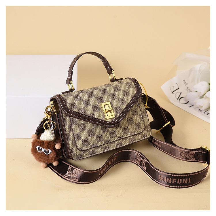 GRATIS BOX Tas Selempang Wanita Murah Tas Batam Import Fashion Pesta J7995