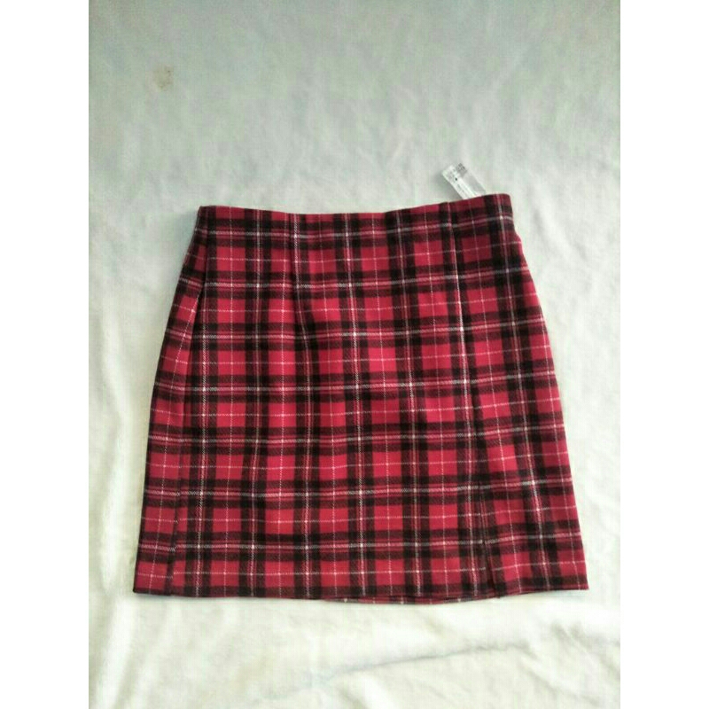 [Preloved] STRADIVARIUS skirt rok pendek