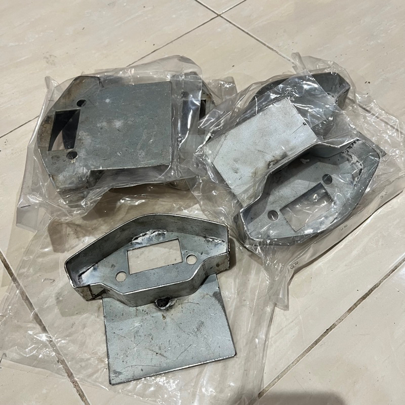 breket spedo gpx besi pangkon spedometer gpx new besi