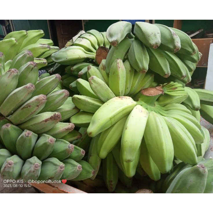 

➸➚✣ kripik pisang lumer 10.000 dapat 4pcs