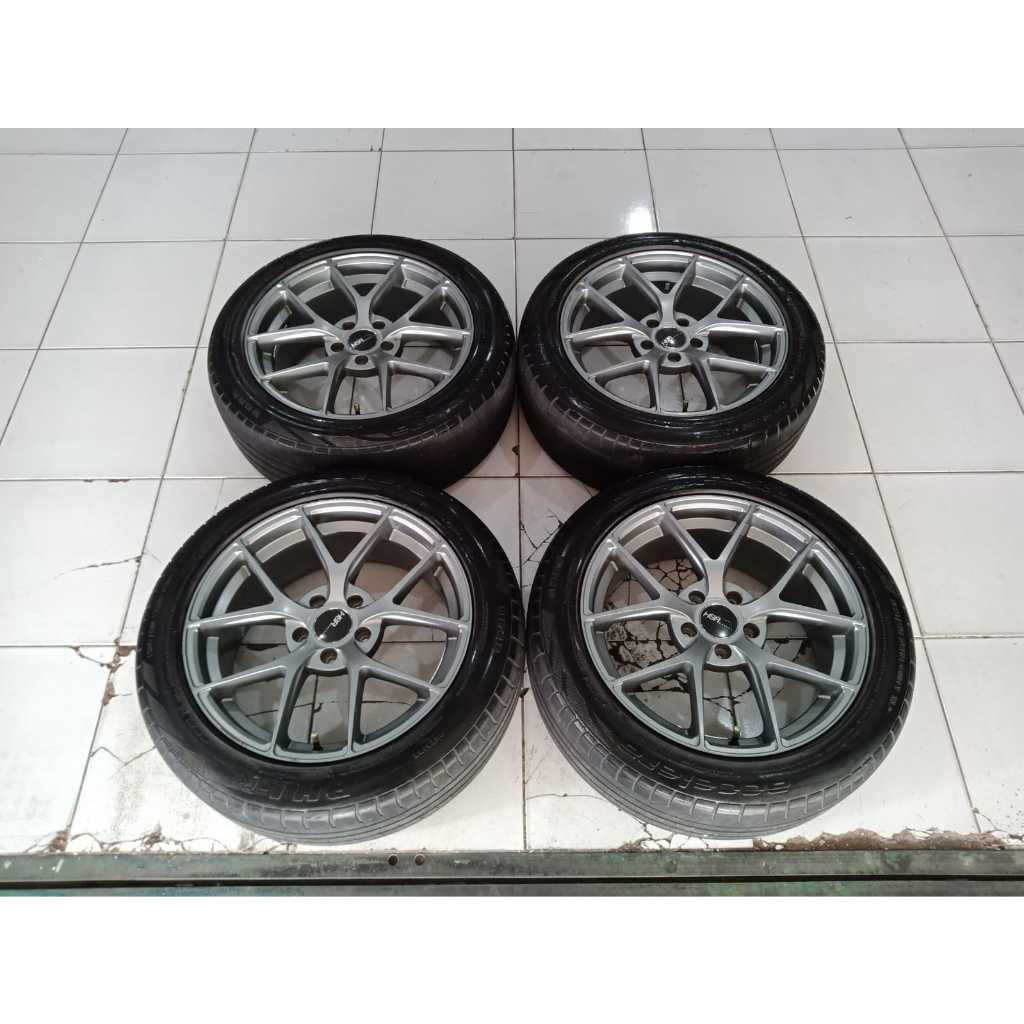 PELEK MOBIL RING 18 BAUT 5 + BAN VELG OUTLANDER, JUKE, INOVA, HRV