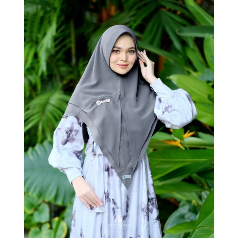 Humaira Khimar by Alya Hijab by Naja