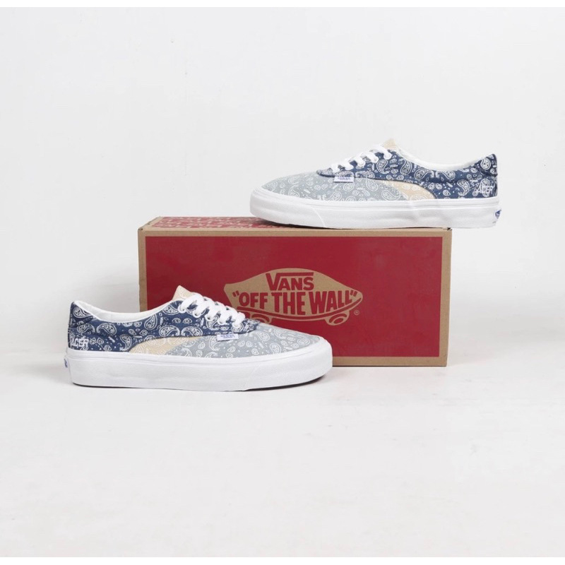 Sepatu sneakaers era Vans Denim Blue Bandana