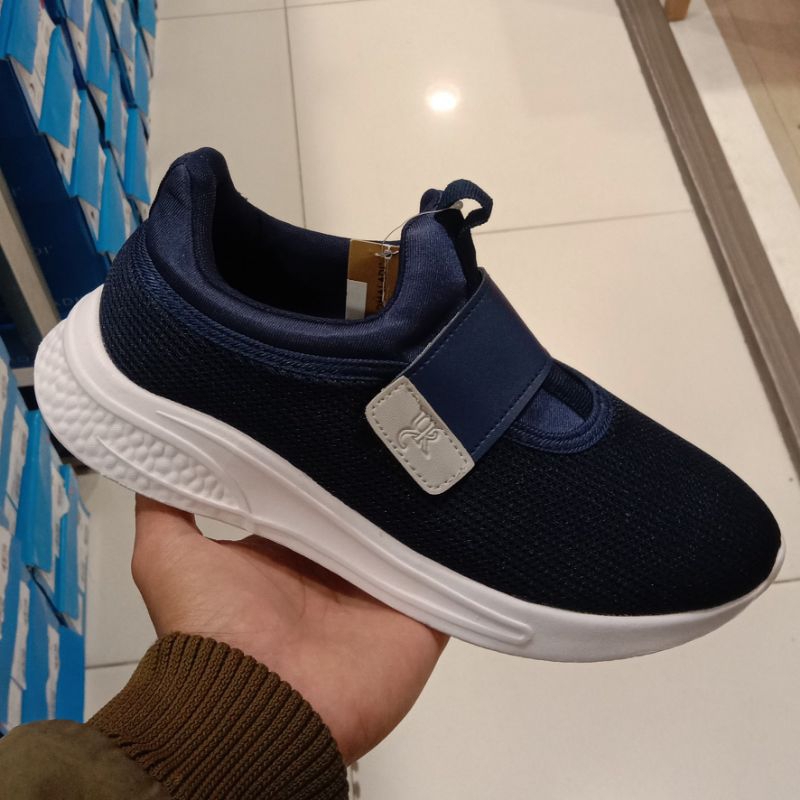SEPATU SNEAKERS PRIA SLIP ON PENGIKAT TALI SRET  RINGAN LENTUR ELASTIS PRODUK ORIGINAL BRAND YONGKI 