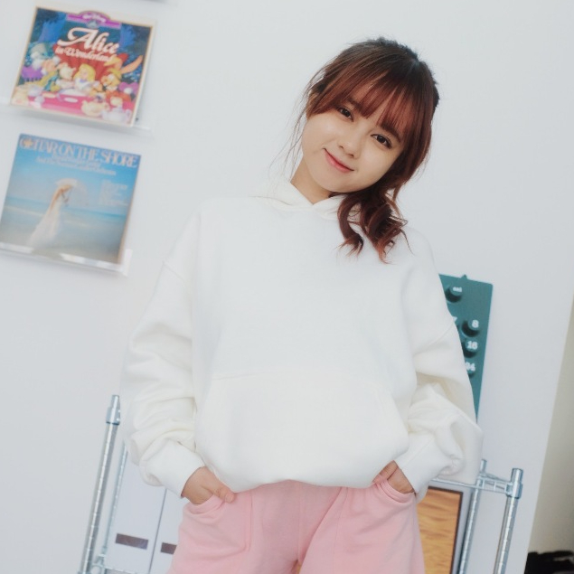 Hoodie Boxy Brokenwhite Oversized/Hoodie Wanita/Hoodie Boxy Star/Hoodie Boxy Fit/Hoodie Boxy Polos