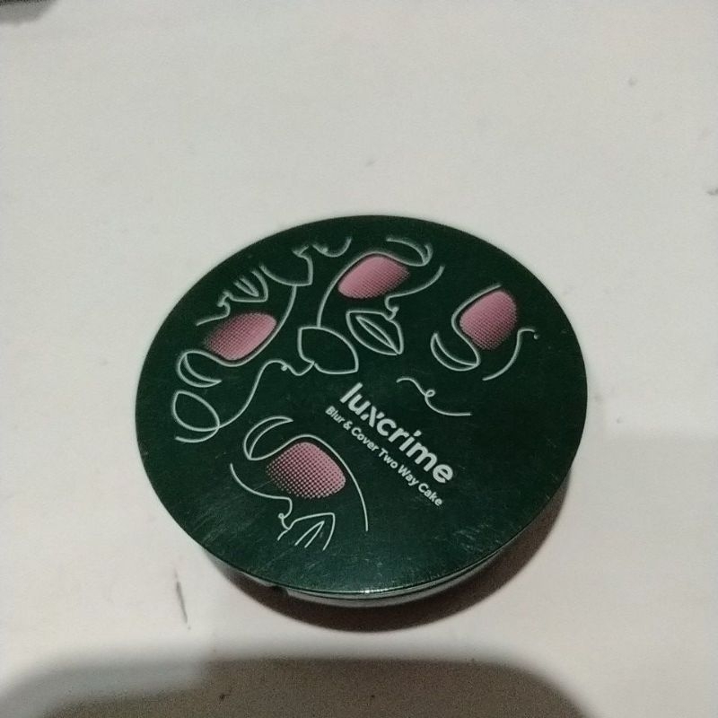 (PRELOVED) mini luxcrime two way cake opera