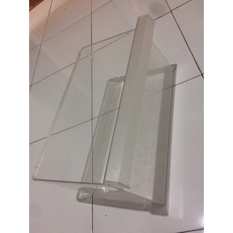 Rak Sayur Kulkas LG Cabutan Minus Retak