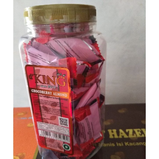 

Laris coklat isi kcg almond& kcg hazelnut per toples