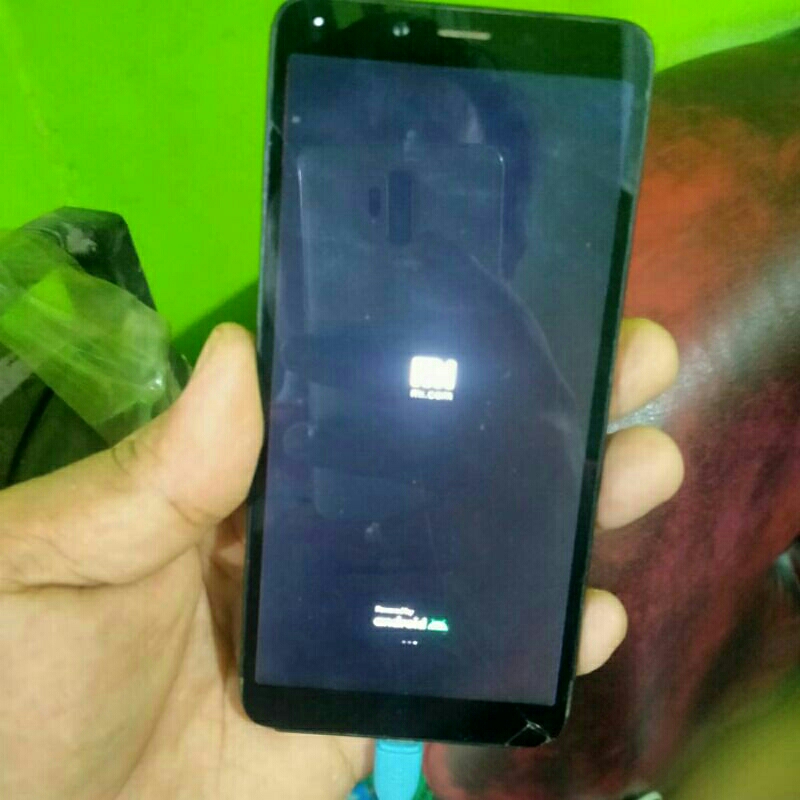 lcd tc hp xiomi redmi 6a/6 lcd ts retak dikit tapi gak ngaruh