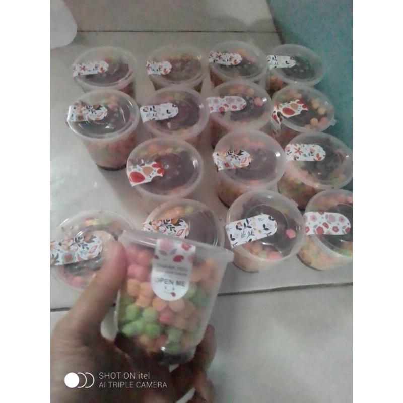 

nyam² free sendok dan cokelat bawah dan atas