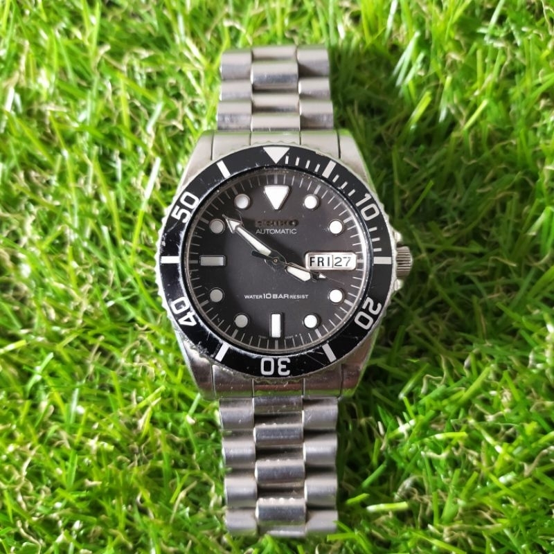 Jam Tangan Pria Automatic SEIKO SKX023 Midsize Diver watch series