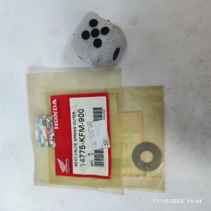 Seat Valve Spring Outer Karisma Legenda Supra Fit New SupraX125 Surpax125 FI original AHM14775-KFM-9