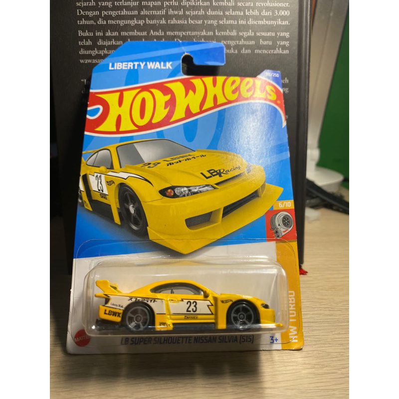 Hotwheels Nissan Silvia LB-Silhouette Kuning