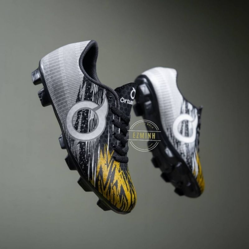 SEPATU BOLA ANAK MURAH SEPATU BOLA SPECS ANAK LAKI-LAKI size 33 34 35 36 37 38