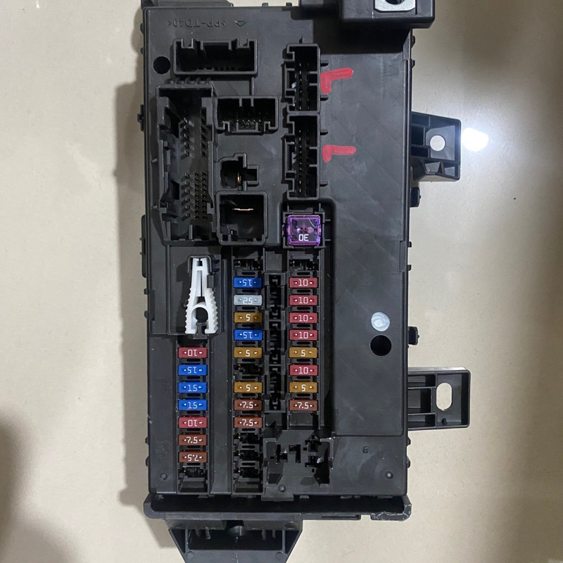 82600-BZ830 82600-BZ831 Fuse box skring avanza xenia 2019 2020 2021