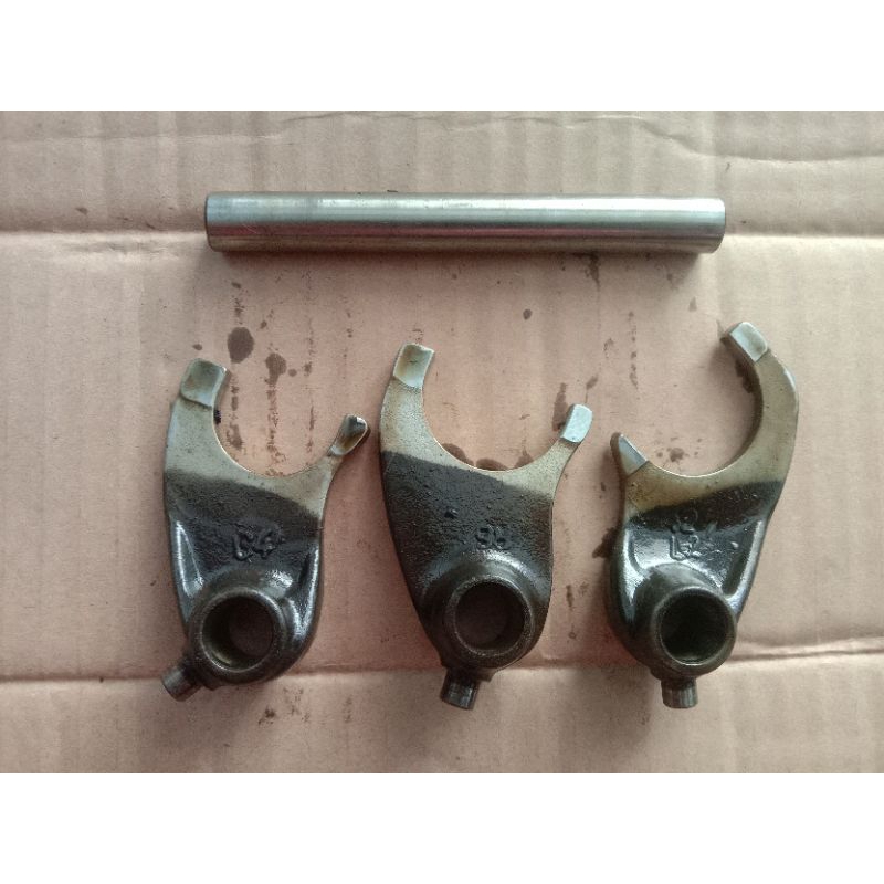 cakaran rasio Tiger Revo garpu tranmisi Tiger Revo