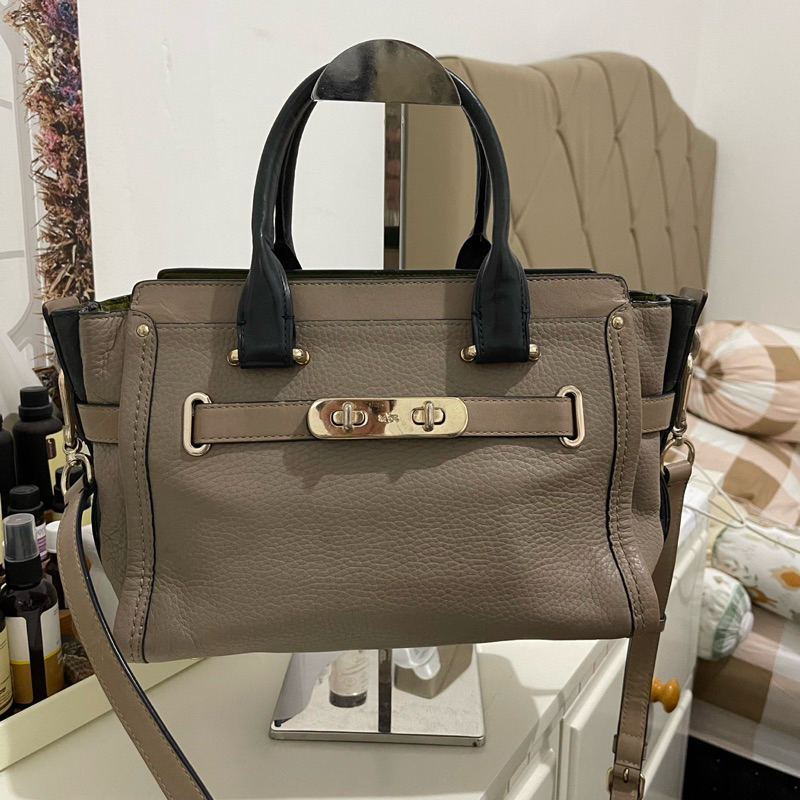 Coach Swagger ORIGINAL PRELOVED 3 Tone