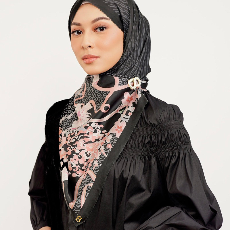LIMITED BLACK Buttonscarves Al Aqsa - Charcoal Voile Square x Jovian Paradiso Square Al Aqsa