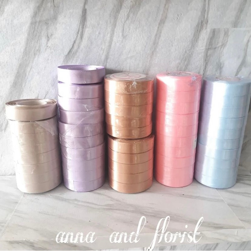

ANNA-pita satin panjang 25 yard