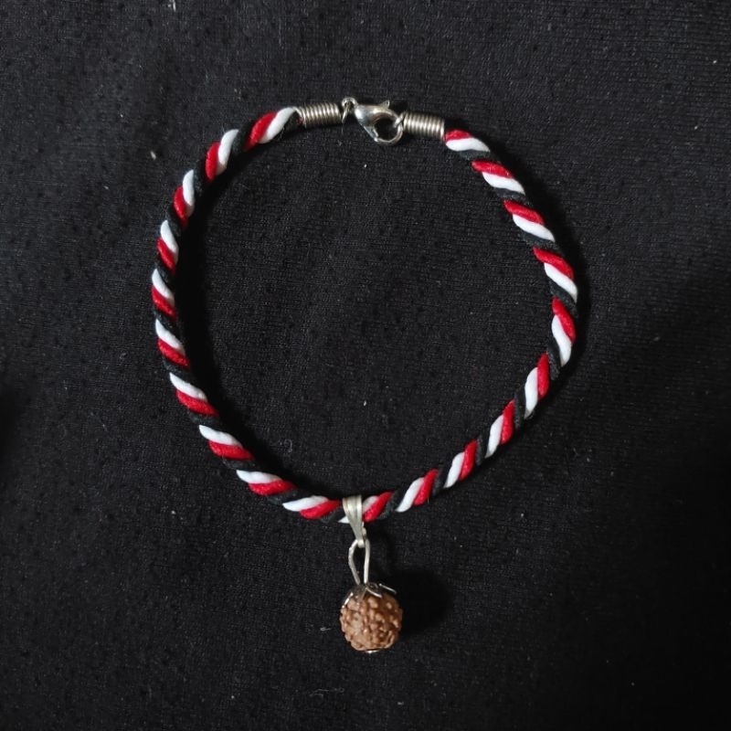 Gelang rudraksha kombinasi biji rudraksha