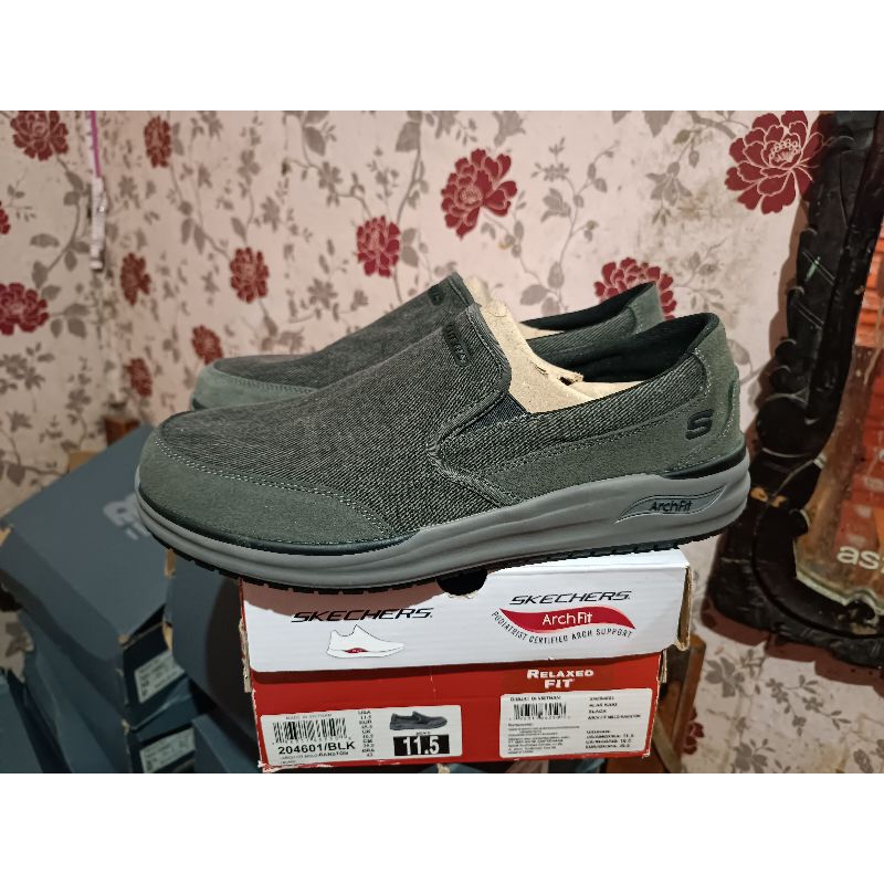 Sepatu Slip On Skechers Arch Fit Melo Ranston Original 204601/BLK