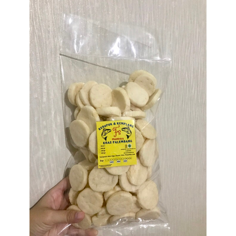 

KEMPLANG MINI KERUPUK KOIN 200gr - KERUPUK PALEMBANG/ KEMPLANG PALEMBANG