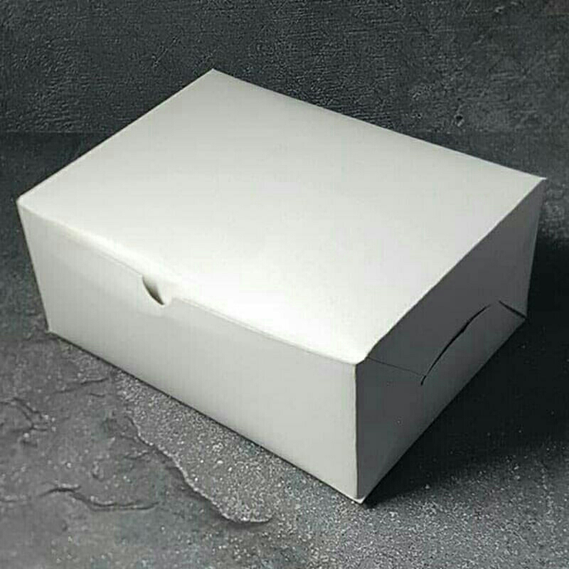 

Dus Kus 12x16 Polos/ Snack Box isi 100