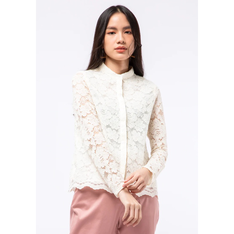 NEW The Executive Lace Brokat Blouse